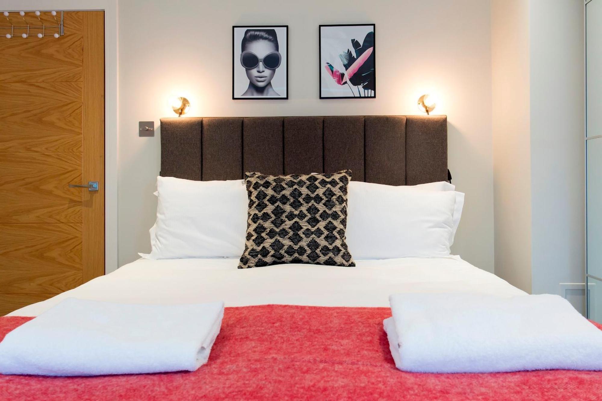 לונדון Madison Hill - Byrne Garden 3 - One Bedroom Home מראה חיצוני תמונה